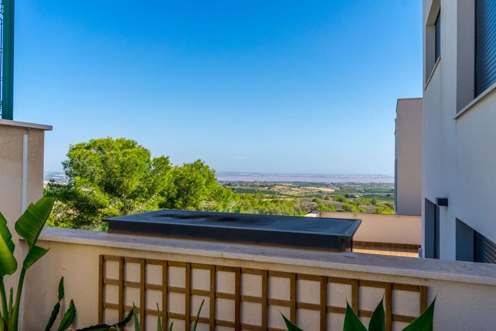 2 sovrum Lägenhet till salu i San Miguel de Salinas med pool garage - 350 000 € (Ref: 9312571)