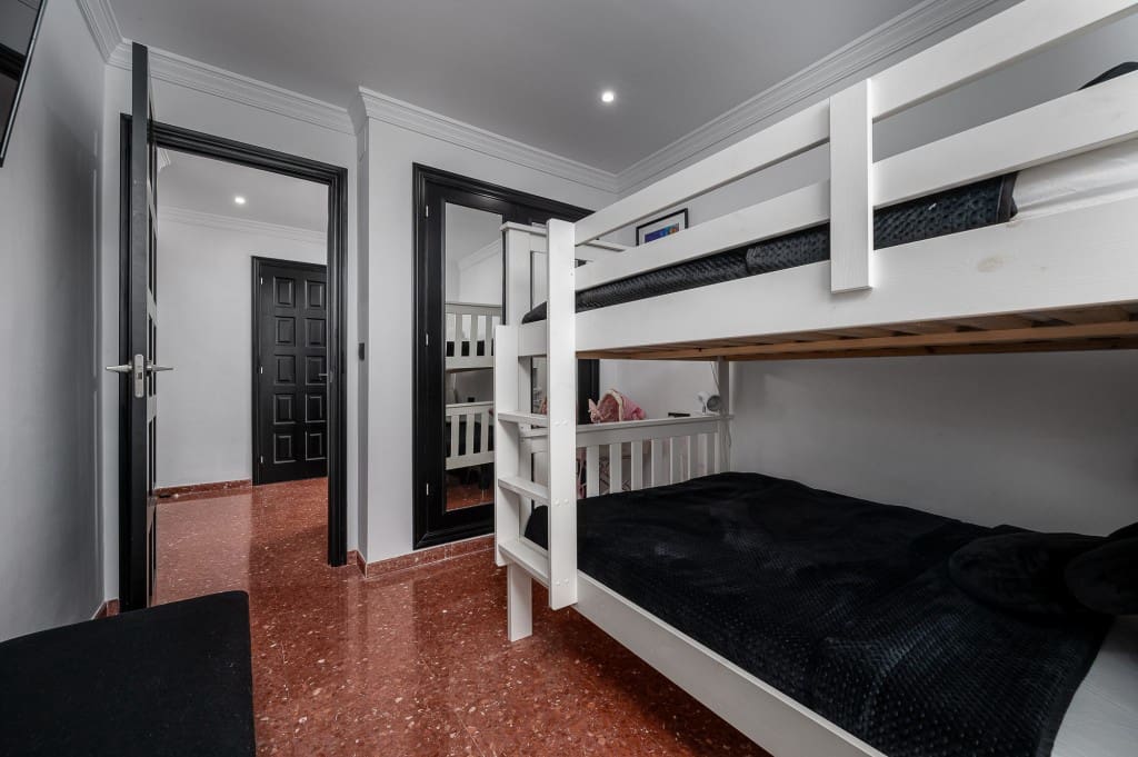 2 soverom Leilighet til salgs i Nerja - € 399 000 (Ref: 9322554)