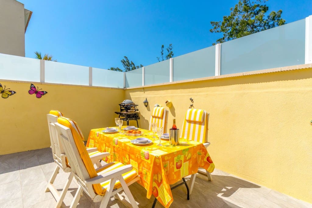 3 Zimmer Villa zu verkaufen in Playa Flamenca mit Pool Garage - 372.000 € (Ref: 9330330)