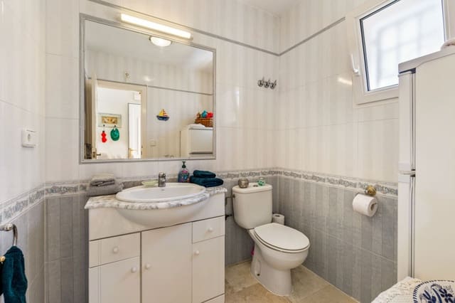 3 chambre Villa/Maison à vendre à Playa Flamenca, Orihuela avec piscine garage - 372 000 € (Ref: 9330330)