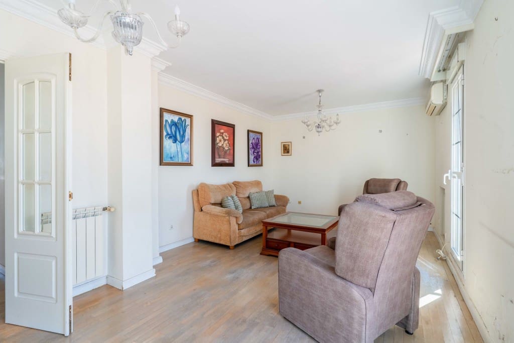 3 soverom Penthouse til salgs i Estepona - € 585 000 (Ref: 9330335)