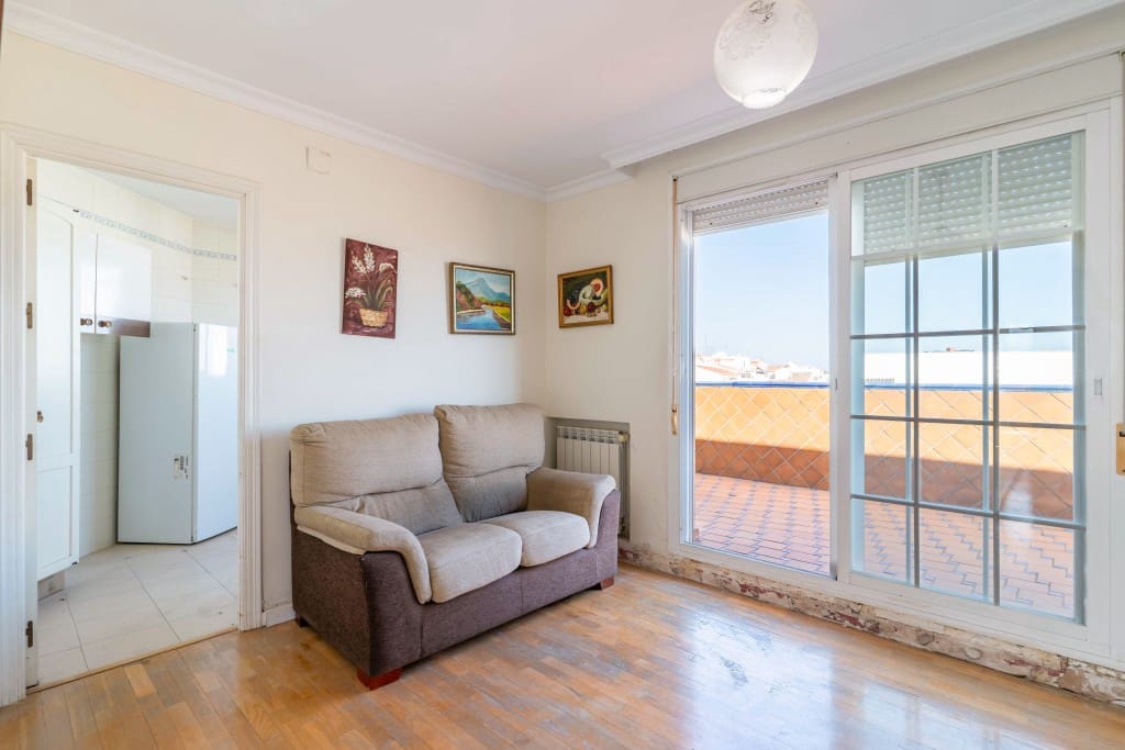 3 soverom Penthouse til salgs i Estepona - € 585 000 (Ref: 9330335)