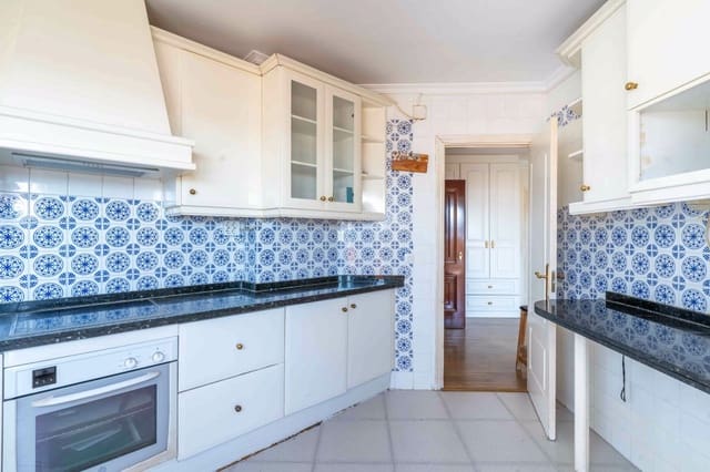 3 soveværelse Penthouse til salg i Estepona - € 639.000 (Ref: 9330335)