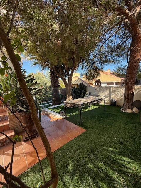 5 sovrum Villa till salu i La Zenia med pool garage - 750 000 € (Ref: 9330350)