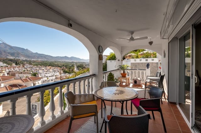3 slaapkamer Villa te koop in Nerja met zwembad garage - € 649.000 (Ref: 9340968)