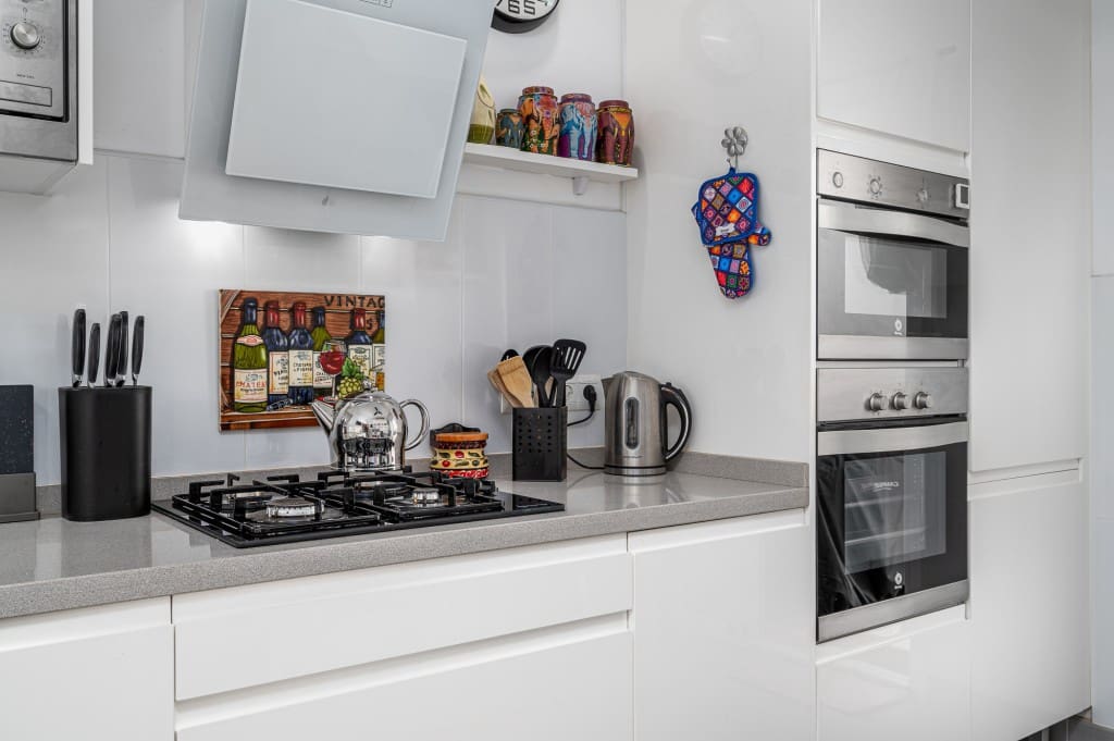 3 slaapkamer Villa te koop in Nerja met zwembad garage - € 649.000 (Ref: 9340968)