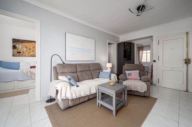 2 sovrum Lägenhet till salu i Nerja med pool - 360 000 € (Ref: 9340969)