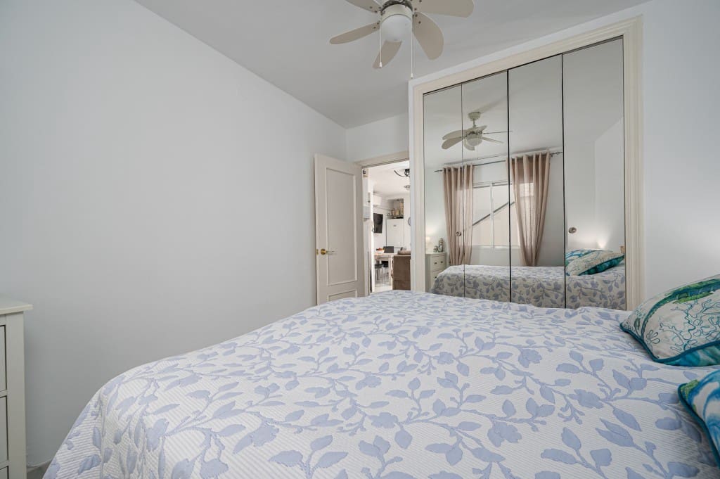 2 sovrum Lägenhet till salu i Nerja med pool - 360 000 € (Ref: 9340969)