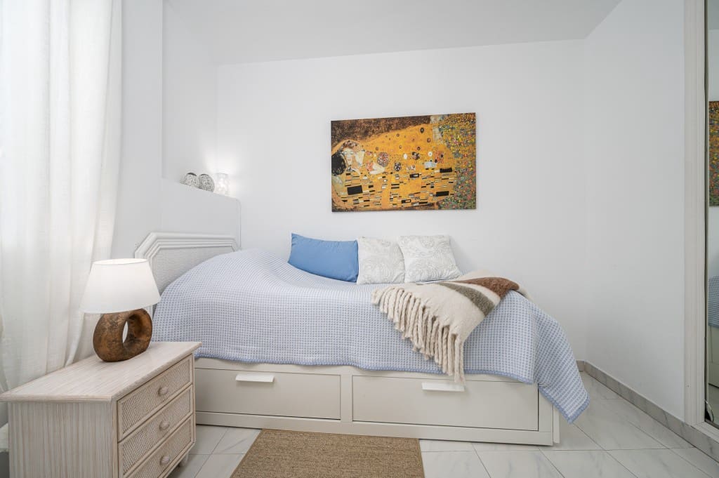 2 sovrum Lägenhet till salu i Nerja med pool - 360 000 € (Ref: 9340969)