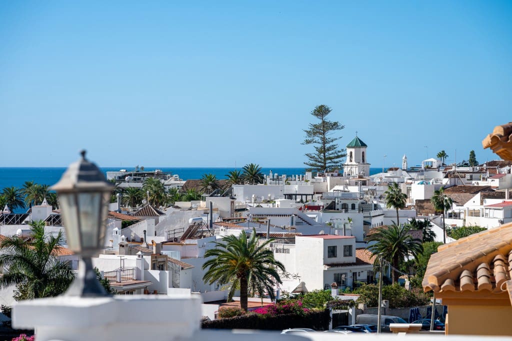 2 sovrum Lägenhet till salu i Nerja med pool - 360 000 € (Ref: 9340969)