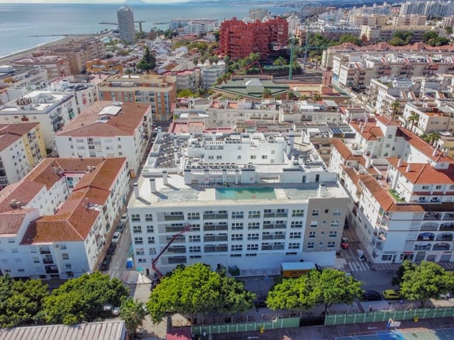 1 soveværelse Lejlighed til salg i Centro, Estepona med swimmingpool garage - € 330.000 (Ref: 9349044)