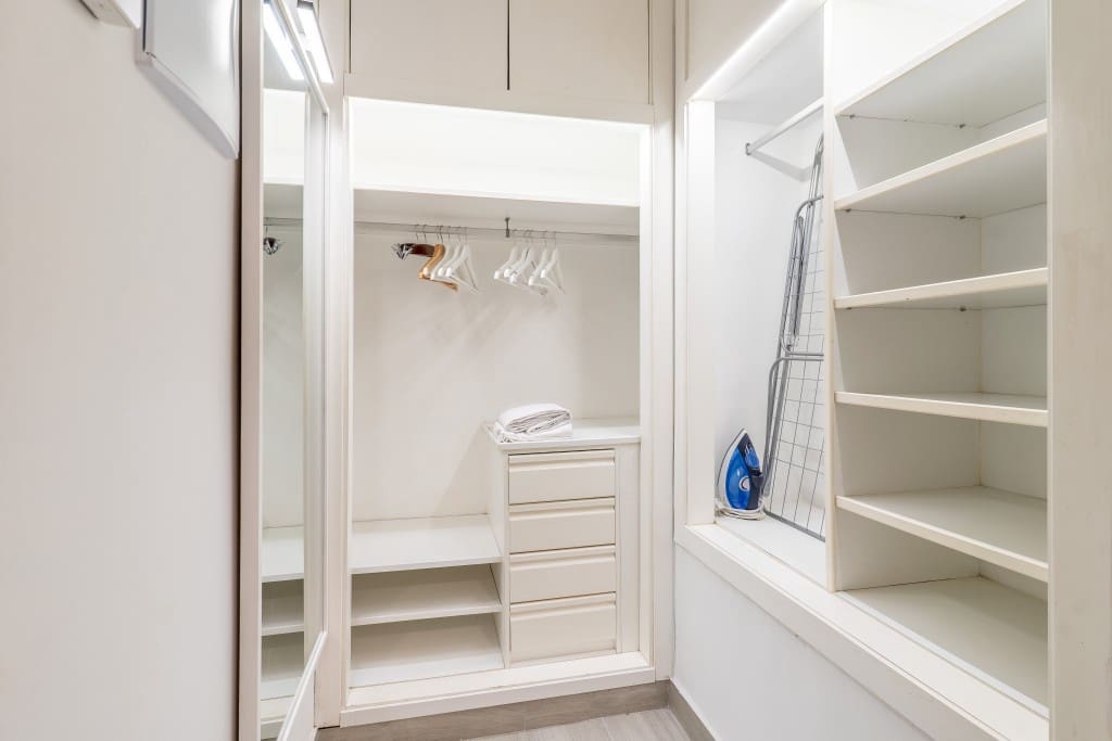 1 makuuhuone Huoneisto myytävänä paikassa Estepona mukana uima-altaan - 225 000 € (Ref: 9361971)