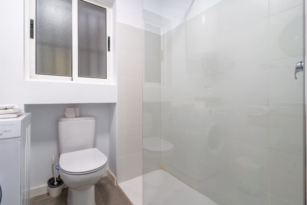 1 makuuhuone Huoneisto myytävänä paikassa Estepona mukana uima-altaan - 225 000 € (Ref: 9361971)