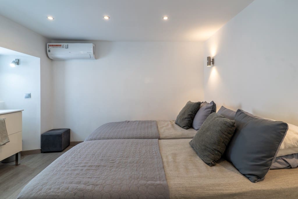 2 slaapkamer Huis te koop in Estepona - € 920.000 (Ref: 9361972)