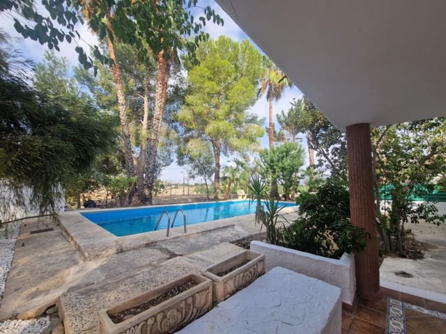 5 sovrum Villa till salu i Alicante stad med pool - 370 000 € (Ref: 9361974)