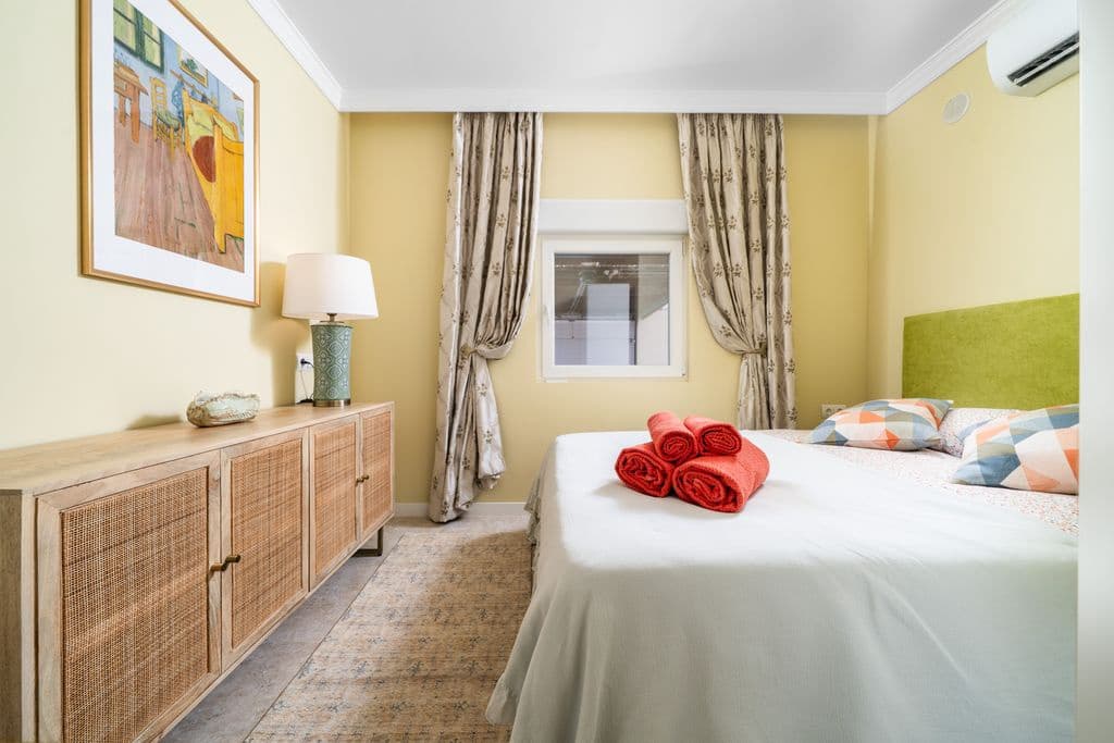 4 chambre Villa/Maison à vendre à Torrevieja avec piscine garage - 990 000 € (Ref: 9361975)