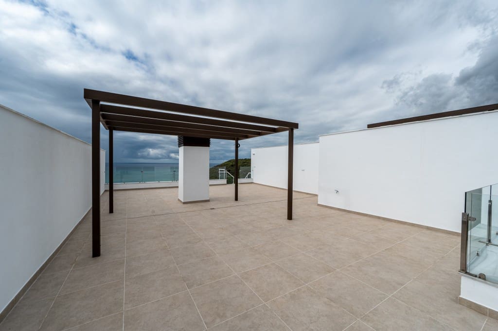 2 soveværelse Penthouse til salg i Nerja med swimmingpool - € 682.900 (Ref: 9371769)