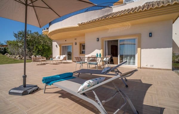 3 soveværelse Lejlighed til salg i Sotogrande med swimmingpool garage - € 550.000 (Ref: 9371770)