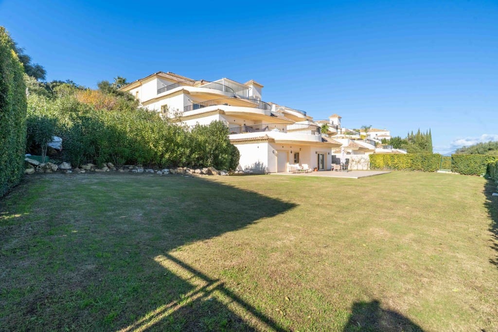 3 soveværelse Lejlighed til salg i Sotogrande med swimmingpool garage - € 550.000 (Ref: 9371770)
