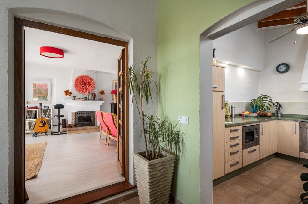 4 sypialnia Willa na sprzedaż w La Herradura z basenem garażem - 890 000 € (Ref: 9378762)