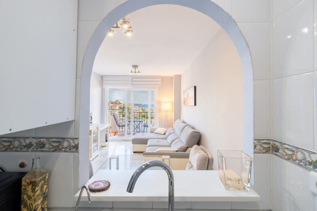 2 makuuhuone Kattohuoneisto myytävänä paikassa Mijas Costa mukana uima-altaan 
autotalli - 439 000 € (Ref: 9382396)