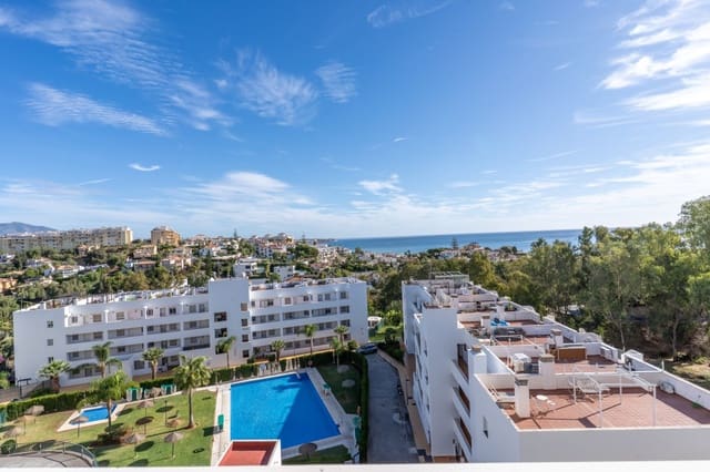 2 bedroom Penthouse for sale in Mijas Costa, Mijas with pool garage - € 439,000 (Ref: 9382396)