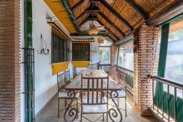 7 camera da letto Villa in vendita in Alhaurín de la Torre con piscina - 790.000 € (Rif: 9387516)