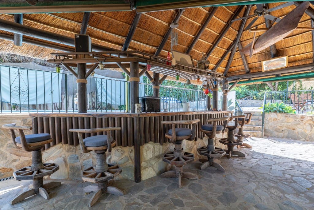 7 quarto Moradia para venda em Alhaurin de la Torre com piscina - 790 000 € (Ref: 9387516)