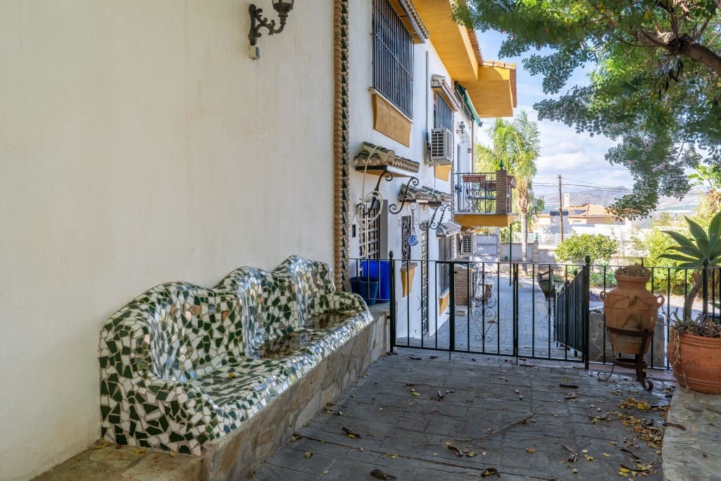 7 quarto Moradia para venda em Alhaurin de la Torre com piscina - 790 000 € (Ref: 9387516)