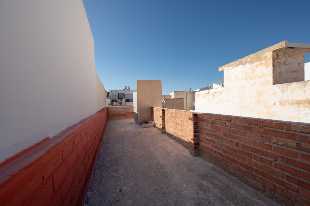 2 chambre Maison de Ville à vendre à Nerja - 250 000 € (Ref: 9390210)