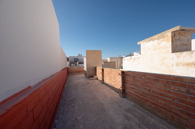 2 chambre Maison de Ville à vendre à Nerja - 250 000 € (Ref: 9390210)