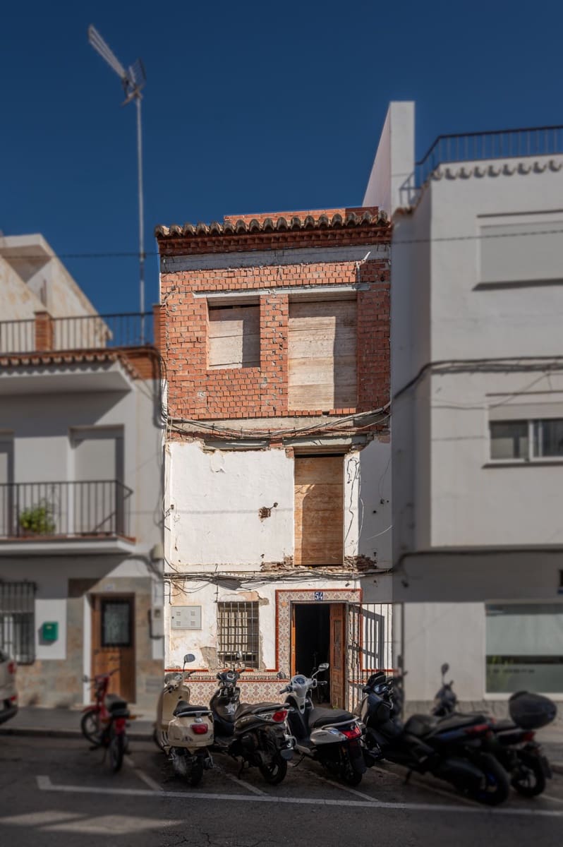 2 chambre Maison de Ville à vendre à Nerja - 250 000 € (Ref: 9390210)