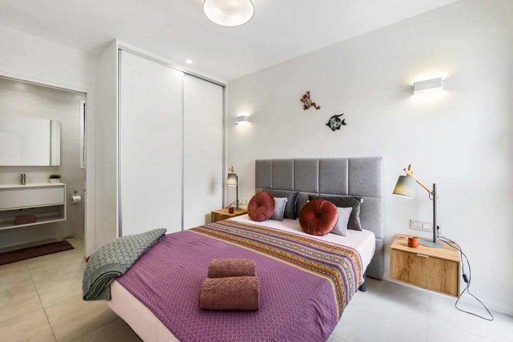 2 makuuhuone Huoneisto myytävänä paikassa Playa Flamenca mukana uima-altaan 
autotalli - 289 000 € (Ref: 9410630)