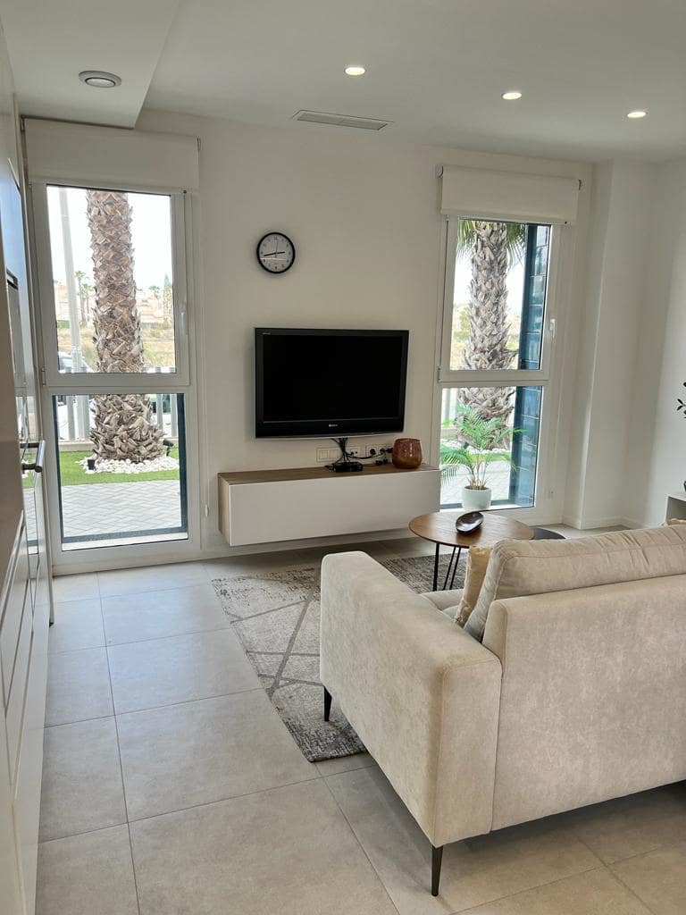 2 makuuhuone Huoneisto myytävänä paikassa Playa Flamenca mukana uima-altaan 
autotalli - 289 000 € (Ref: 9410630)