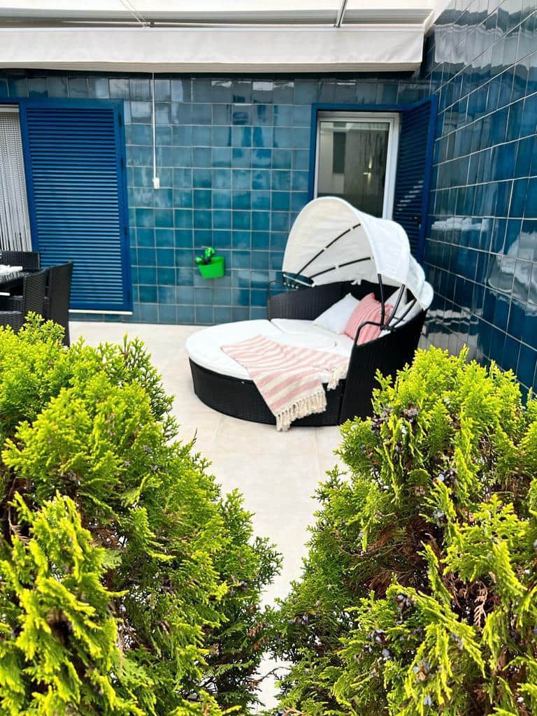 2 makuuhuone Huoneisto myytävänä paikassa Playa Flamenca mukana uima-altaan 
autotalli - 289 000 € (Ref: 9410630)