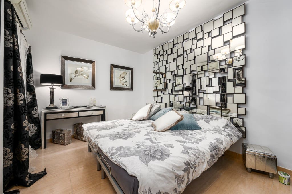 4 chambre Villa/Maison à vendre à Nerja avec piscine garage - 670 000 € (Ref: 9410632)