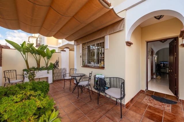 4 slaapkamer Villa te koop in Nerja met zwembad garage - € 670.000 (Ref: 9410632)