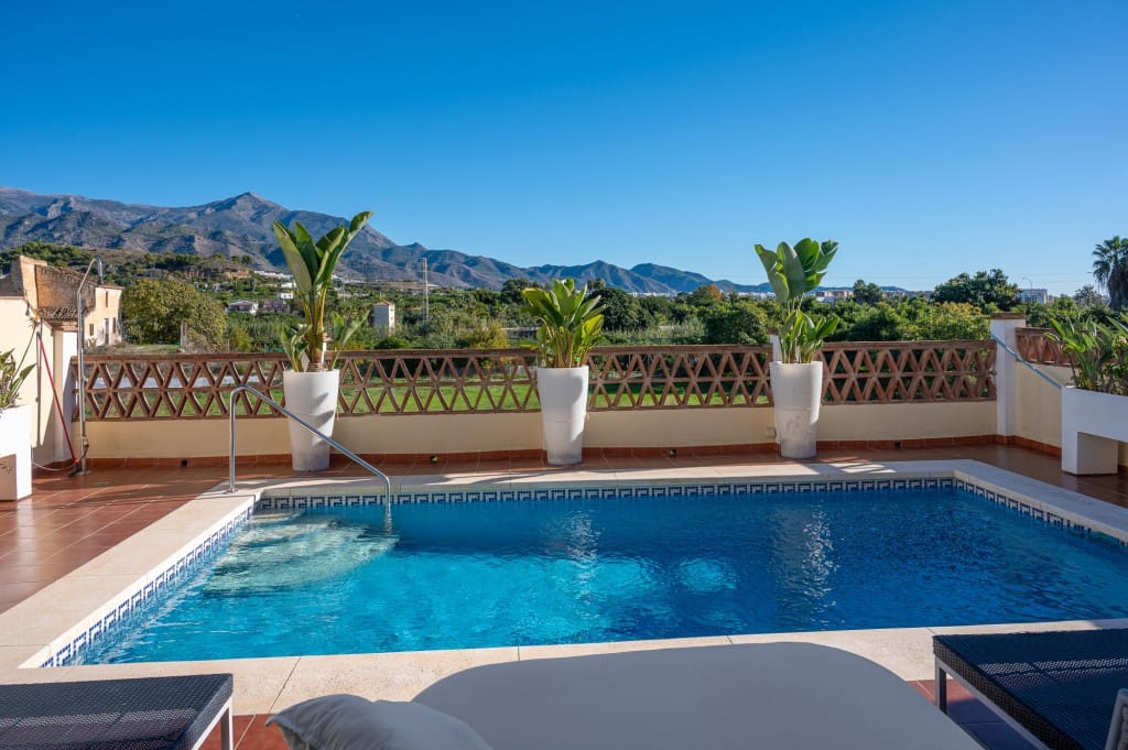 4 chambre Villa/Maison à vendre à Nerja avec piscine garage - 670 000 € (Ref: 9410632)