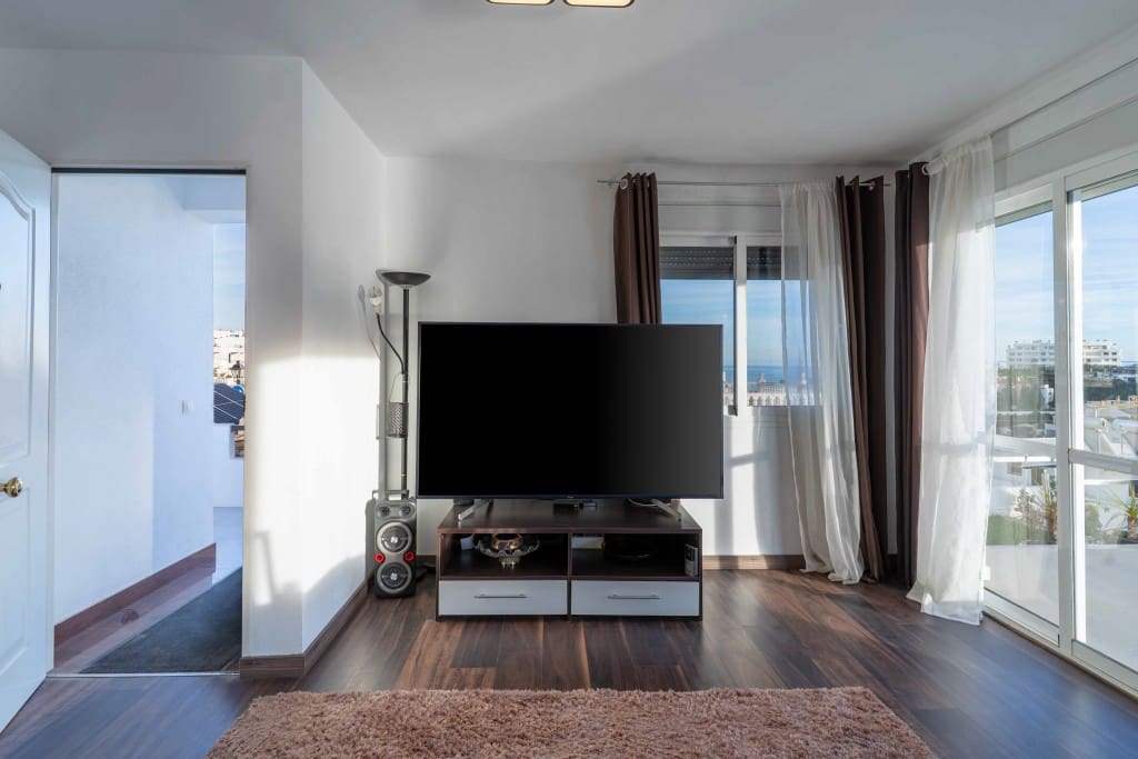 2 makuuhuone Huvila myytävänä paikassa Mijas Costa mukana uima-altaan 
autotalli - 799 000 € (Ref: 9410633)