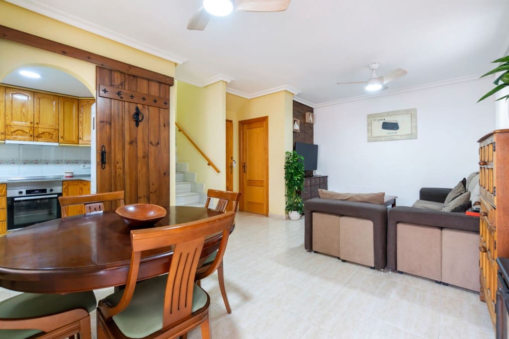 2 camera da letto Casa in vendita in Playa Flamenca con piscina garage - 279.500 € (Rif: 9415550)