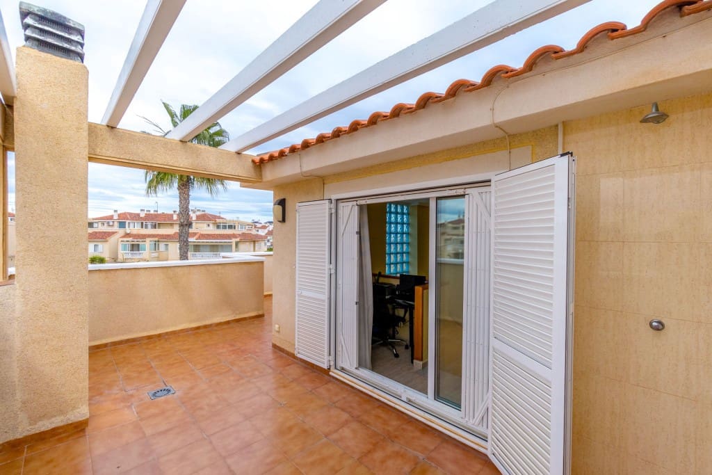 2 camera da letto Casa in vendita in Playa Flamenca con piscina garage - 279.500 € (Rif: 9415550)