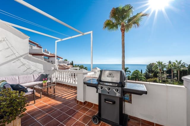 2 Zimmer Apartment zu verkaufen in Torrox-Costa, Torrox mit Pool - 350.000 € (Ref: 9415554)