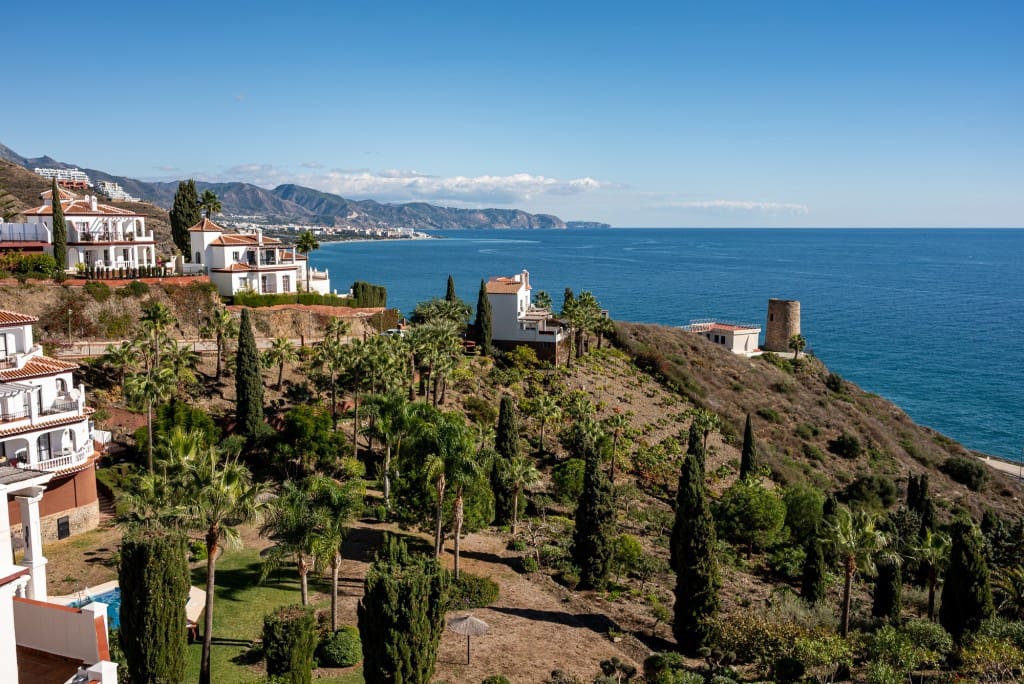 2 Zimmer Apartment zu verkaufen in Torrox-Costa mit Pool - 350.000 € (Ref: 9415554)