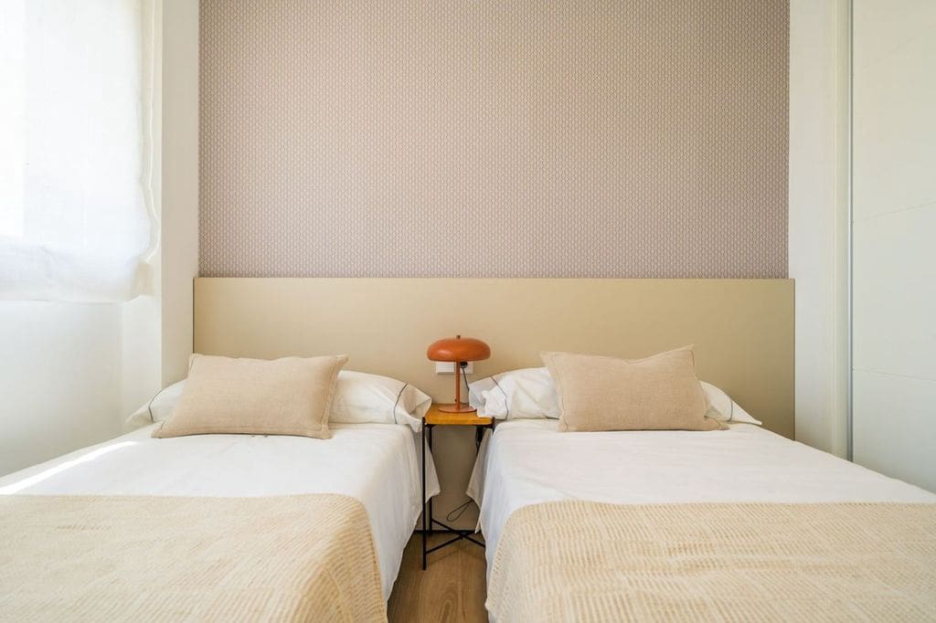 2 slaapkamer Huis te koop in Alicante stad met zwembad garage - € 309.900 (Ref: 9415558)