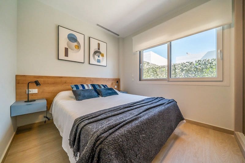 4 quarto Moradia para venda em Alicante cidade com piscina - 549 900 € (Ref: 9415560)