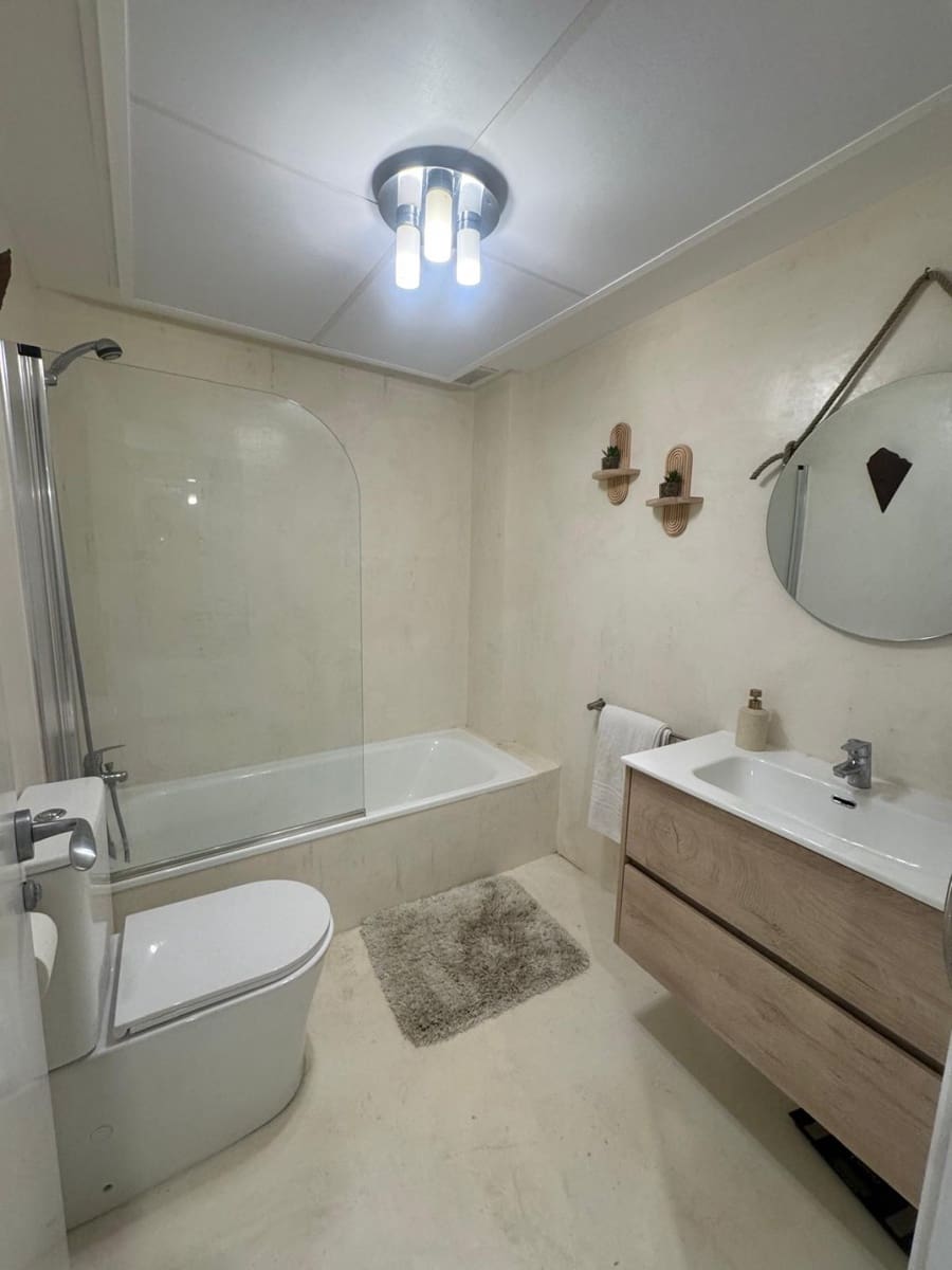 3 makuuhuone Huoneisto myytävänä paikassa Casares mukana uima-altaan 
autotalli - 365 000 € (Ref: 9415562)