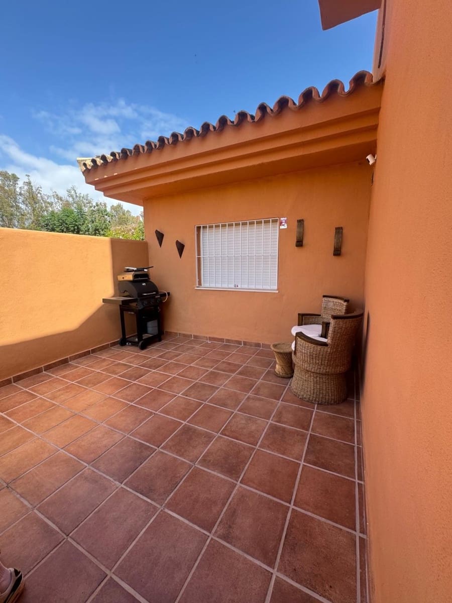 3 makuuhuone Huoneisto myytävänä paikassa Casares mukana uima-altaan 
autotalli - 365 000 € (Ref: 9415562)