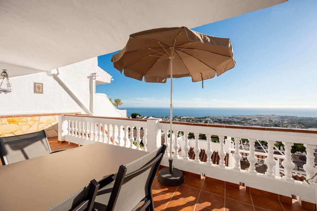 2 Zimmer Apartment zu verkaufen in Nerja mit Pool - 299.000 € (Ref: 9415563)