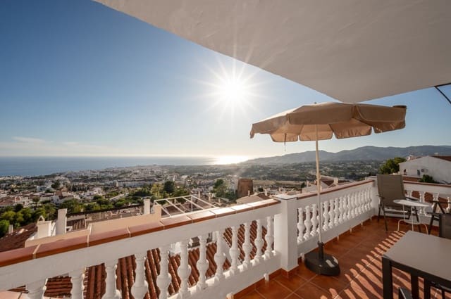 2 slaapkamer Appartement te koop in Nerja met zwembad - € 299.000 (Ref: 9415563)