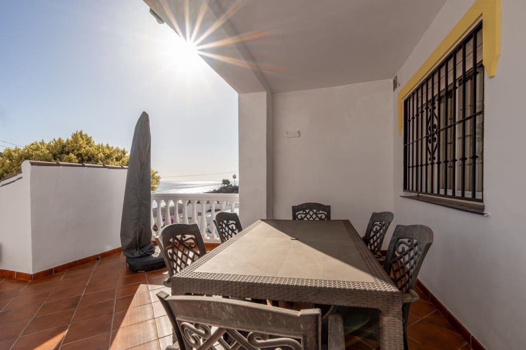 2 sovrum Lägenhet till salu i El Penoncillo med pool - 299 000 € (Ref: 9415574)